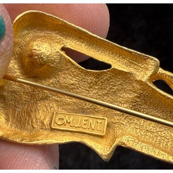 Vintage Signed M. Jent Fashion Model Goldtone Brooch Striped Skirt - Picture 3 of 3